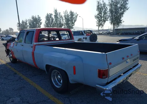 1985 Chevrolet C30 from USA, damaged, VIN 1GCHC33W7FS164158